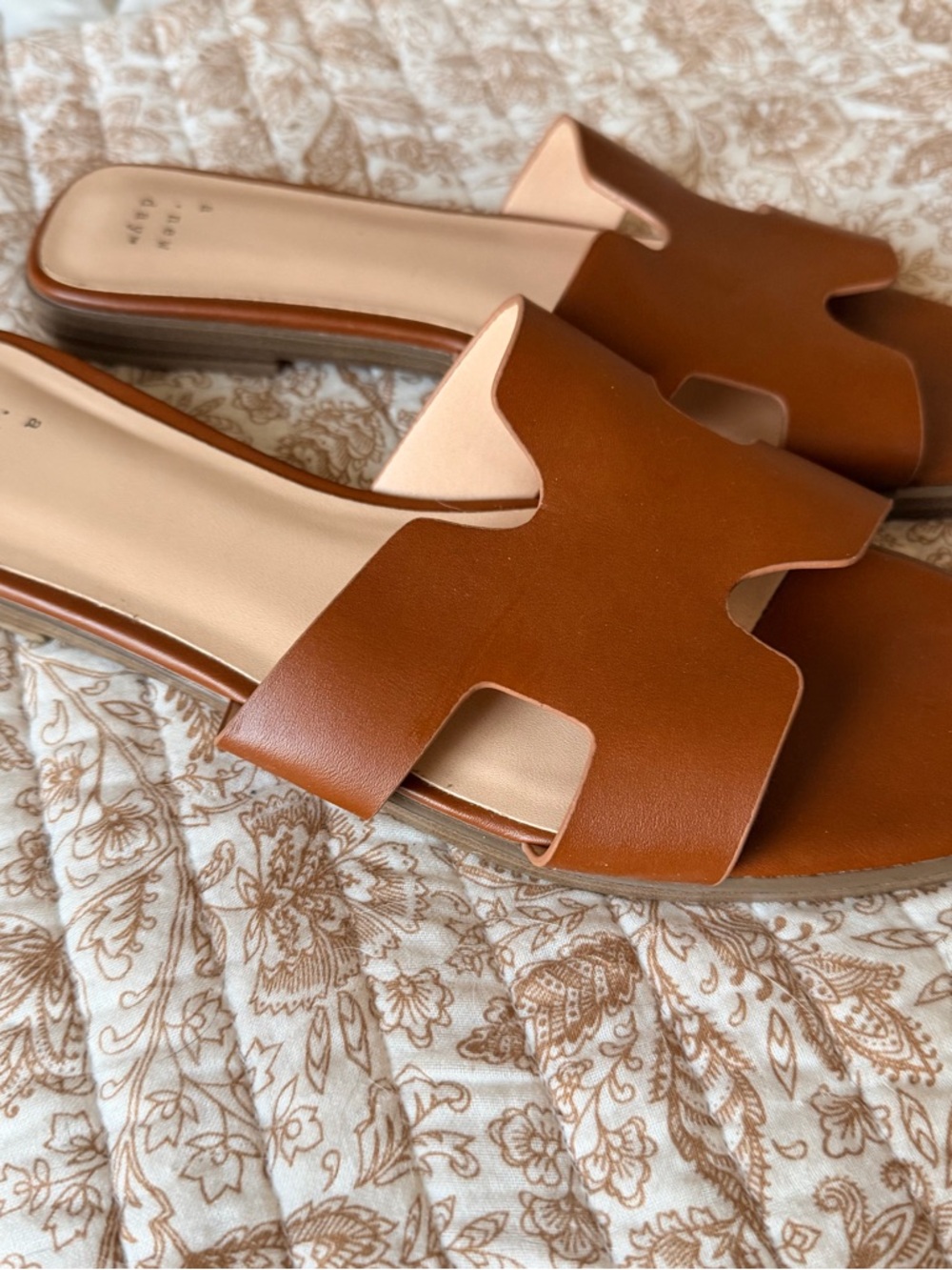 a new day Women's Tan Slide Sandals with Cutout Upper - Picture 4 of 8